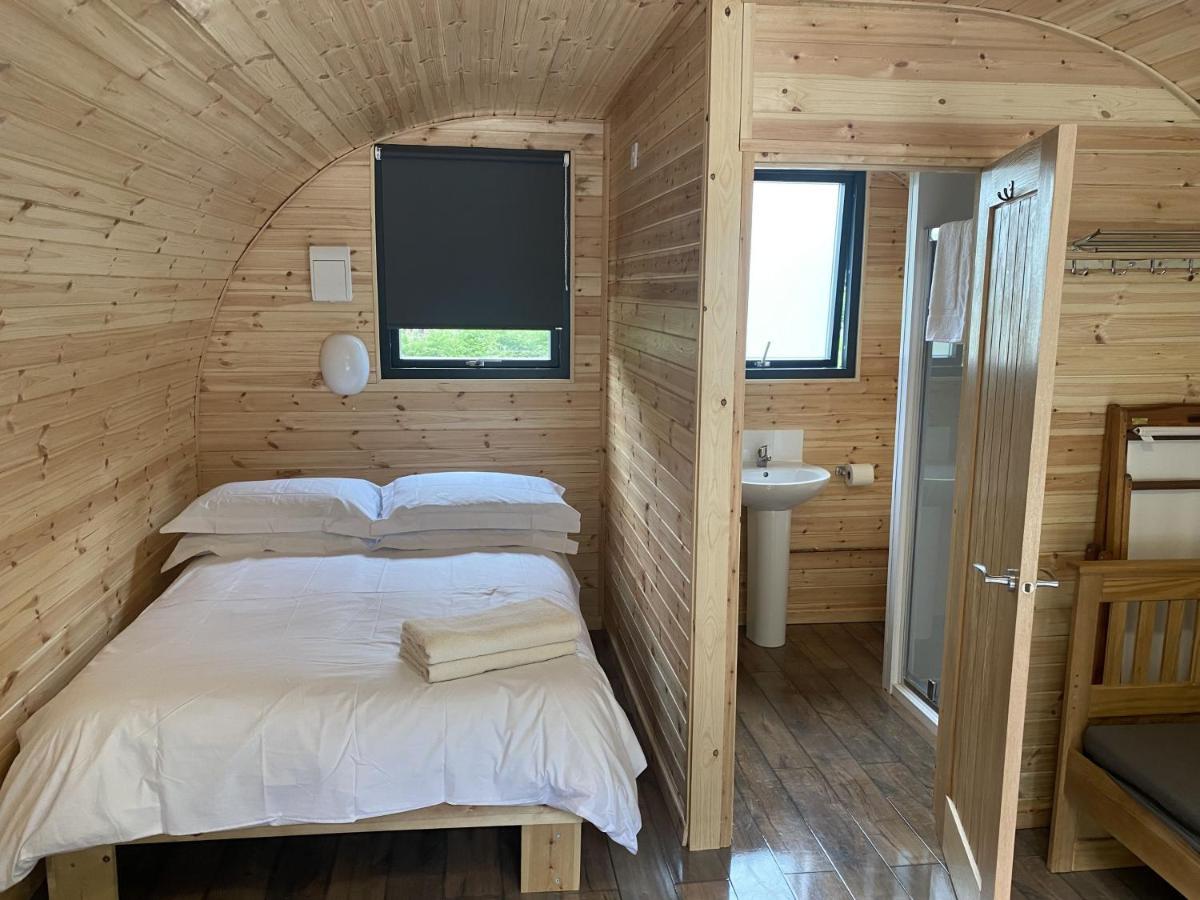 Earth Pod 2 Pet Friendly Villa Neath Exterior foto
